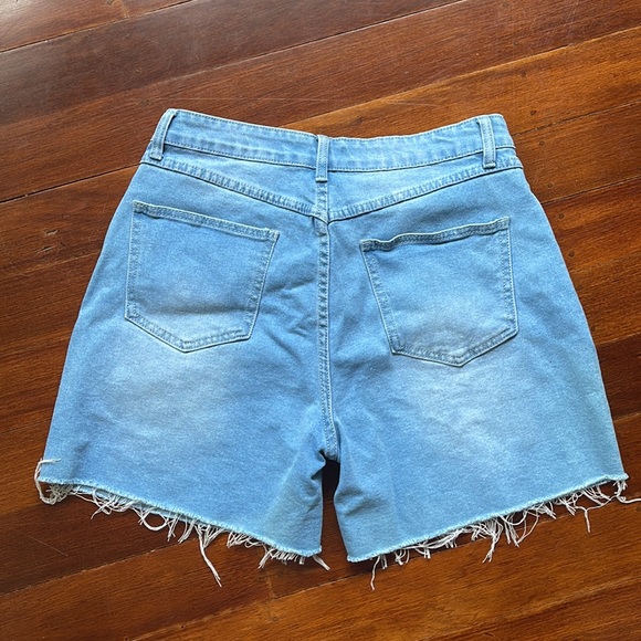 Feather & Noise denim shorts - Picture 4 of 5